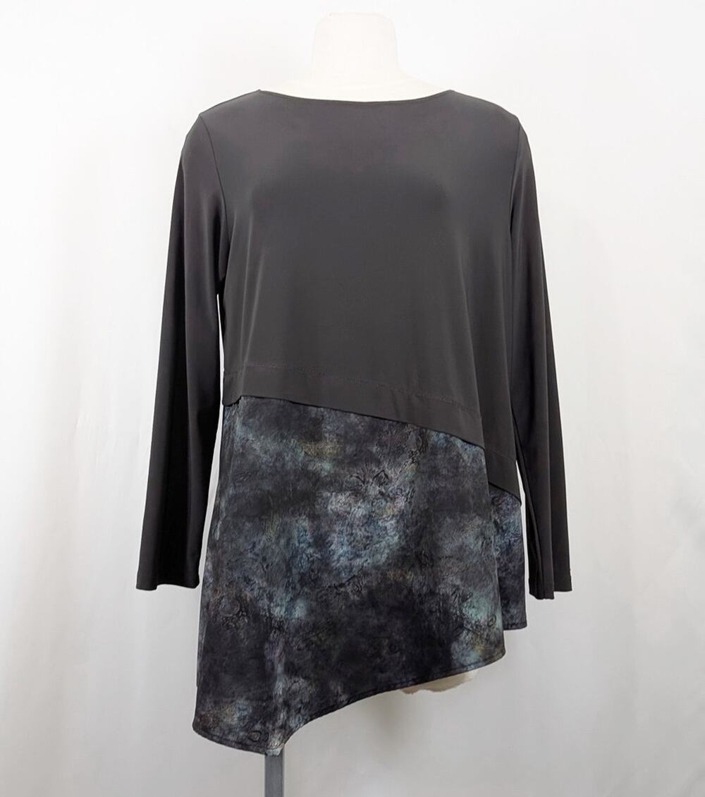 Sun Kim Tunic Top Gray Print Asymmetrical Hem Lagenlook Women's Size XL